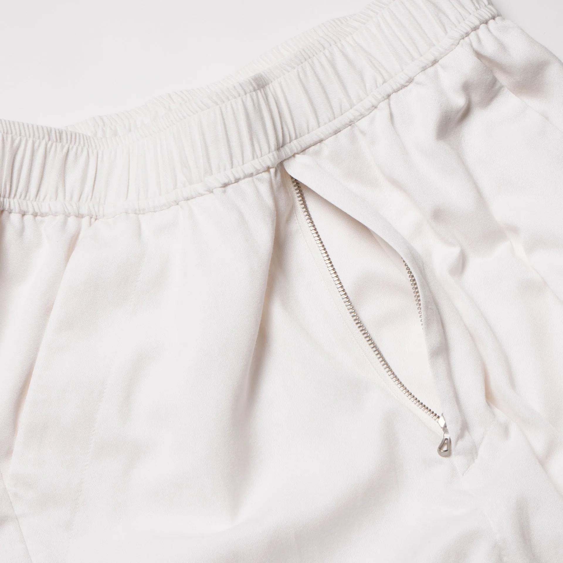 818PAM1 Off White / Graphic Printed Wide Pants