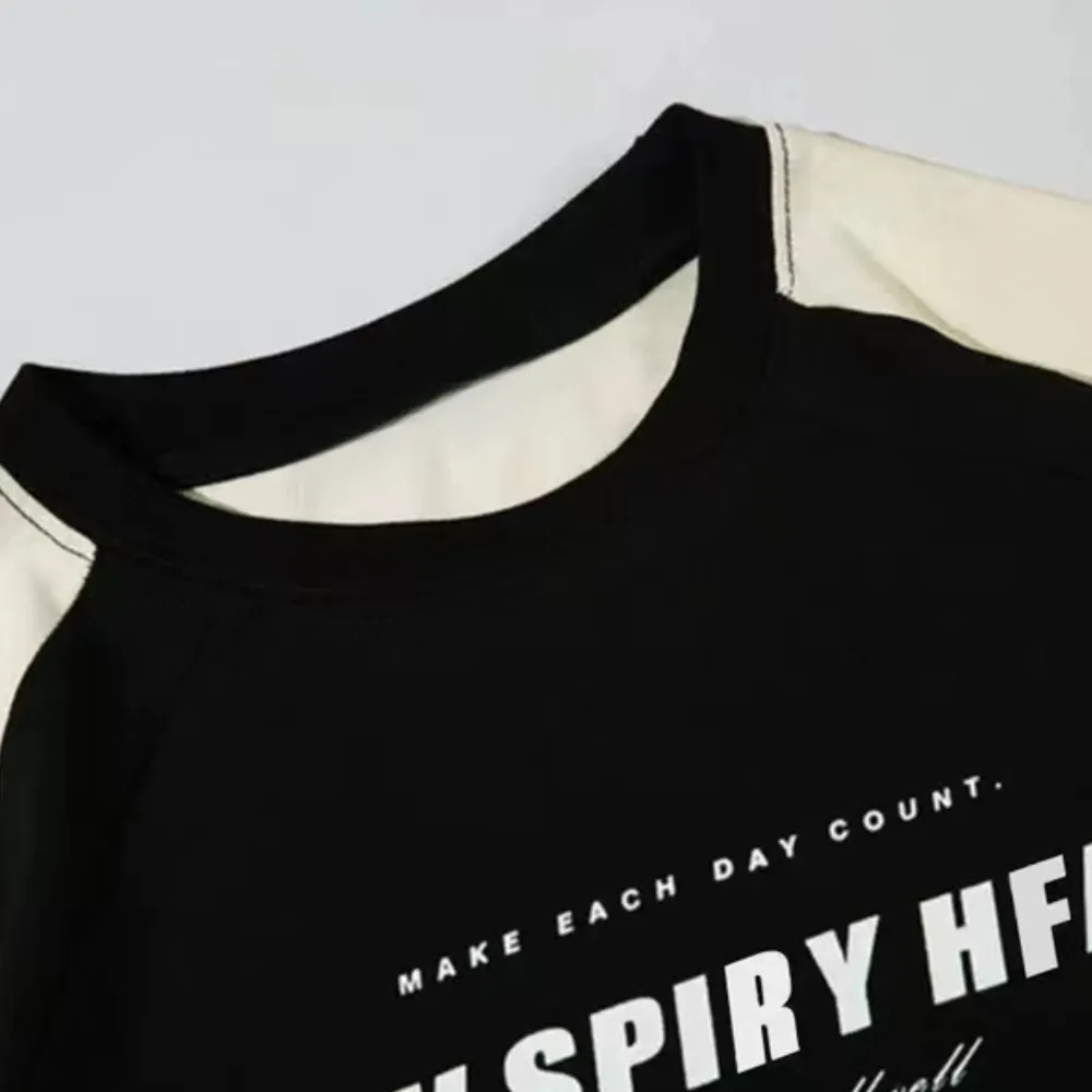 “American Retro Letters” T-shirt
