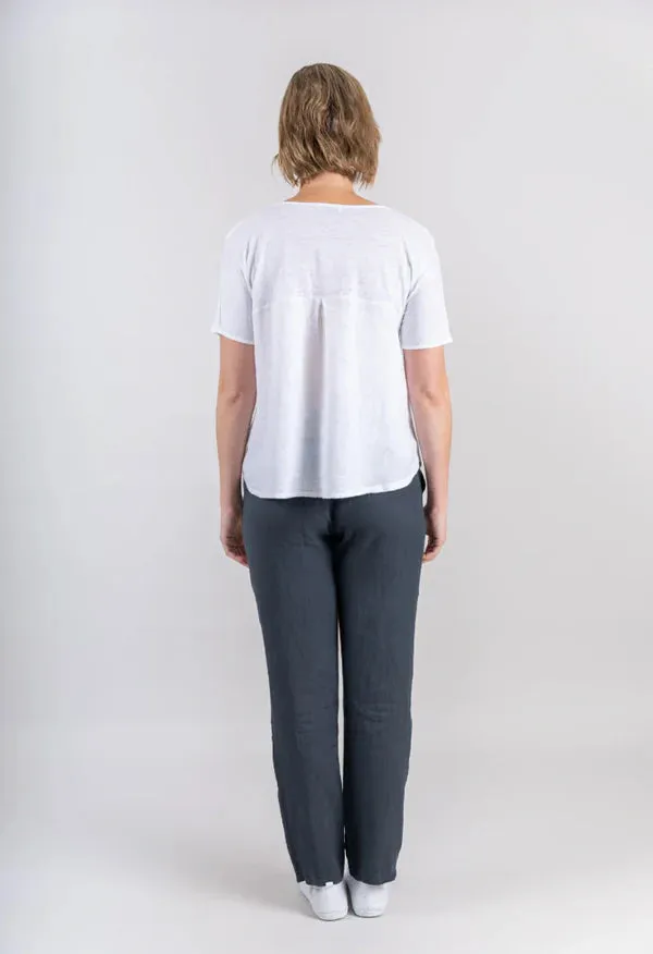 Carmela Tee