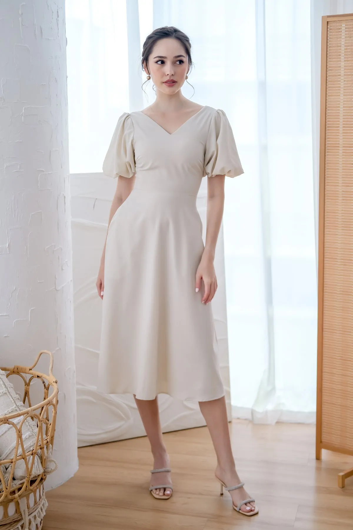 D'angelo Padded Bow Low Back Midi Dress - Ivory [XS/S/M/L/XL]