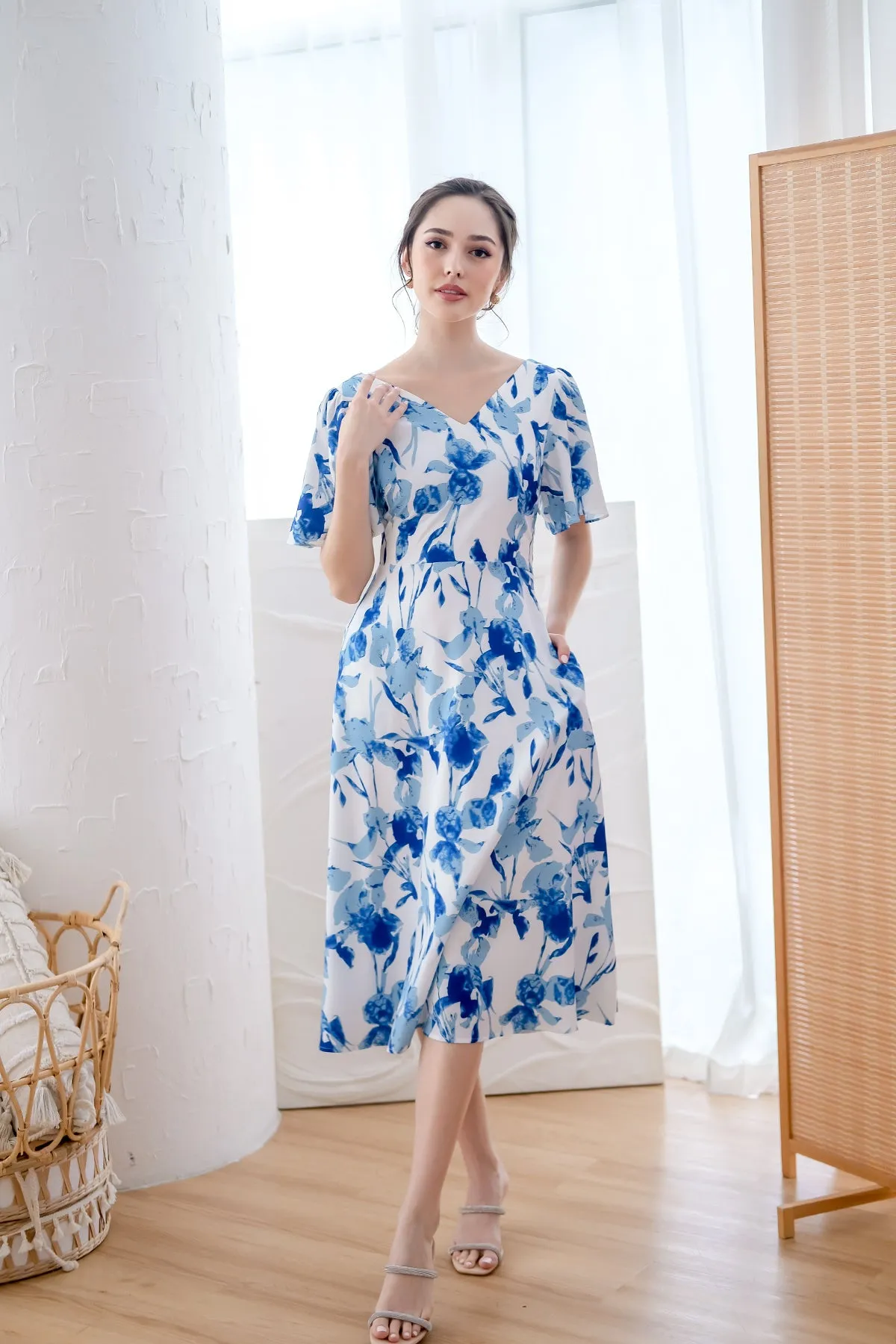 Dita Padded Bow Low Back Midi Dress - Blue Floral [XS/S/M/L/XL]