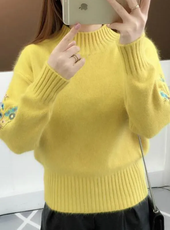 Embroidery Turtleneck Sweater Women Long Sleeve Knit