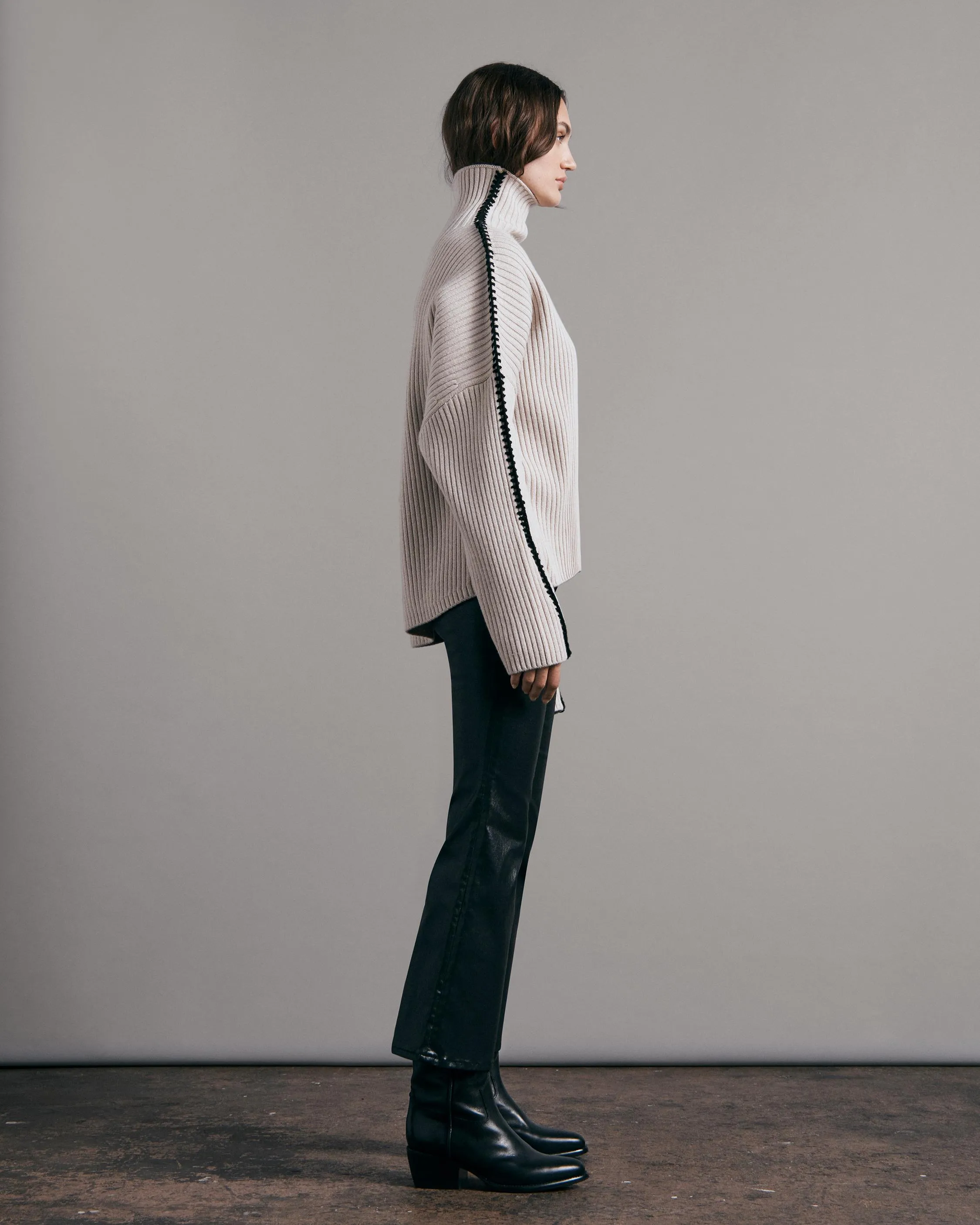 Ingrid Rib Turtleneck