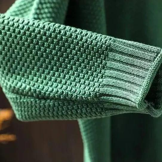 Lylah | Casual Turtleneck Sweater