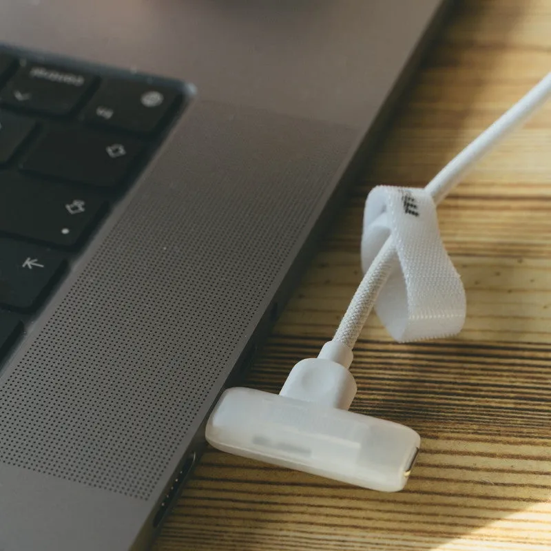 MOMAX 1 Link Flow Duo 2-IN-1 USB-C to USB-C   Lightning Braided Cable 1.5m - White