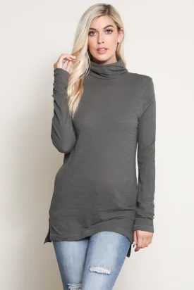 Perri Turtleneck in Olive