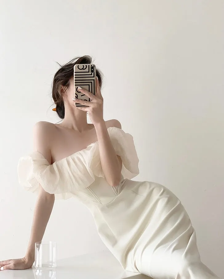 Symi Off Shoulder Shift Dress [2 Colours]