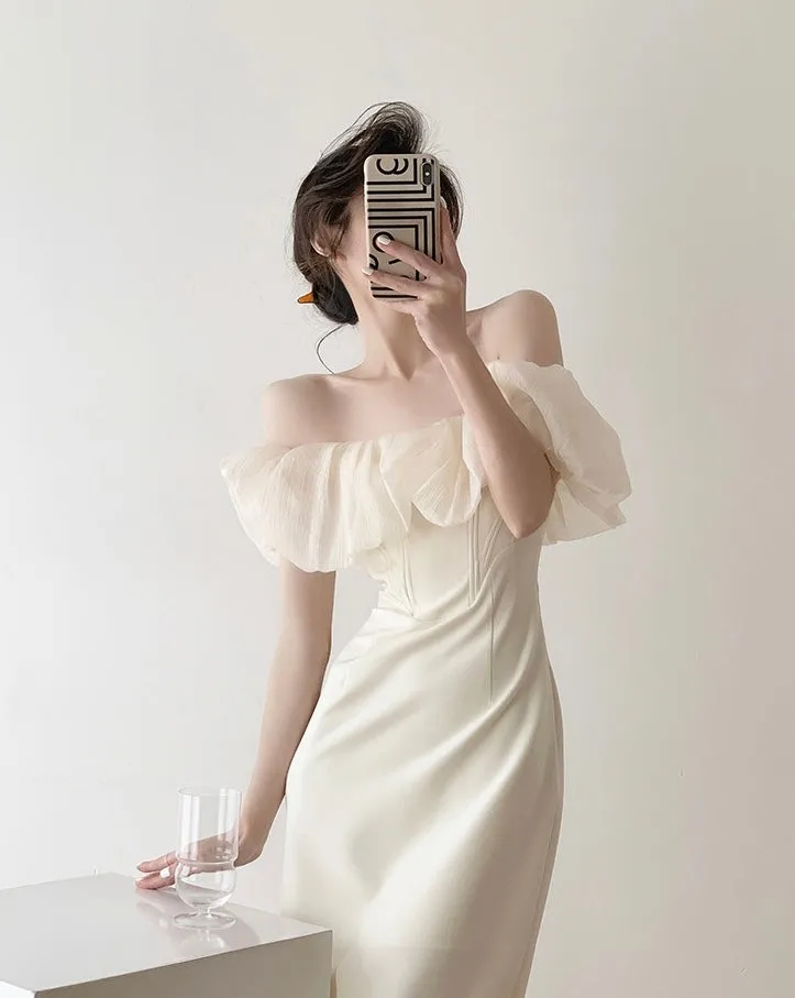 Symi Off Shoulder Shift Dress [2 Colours]