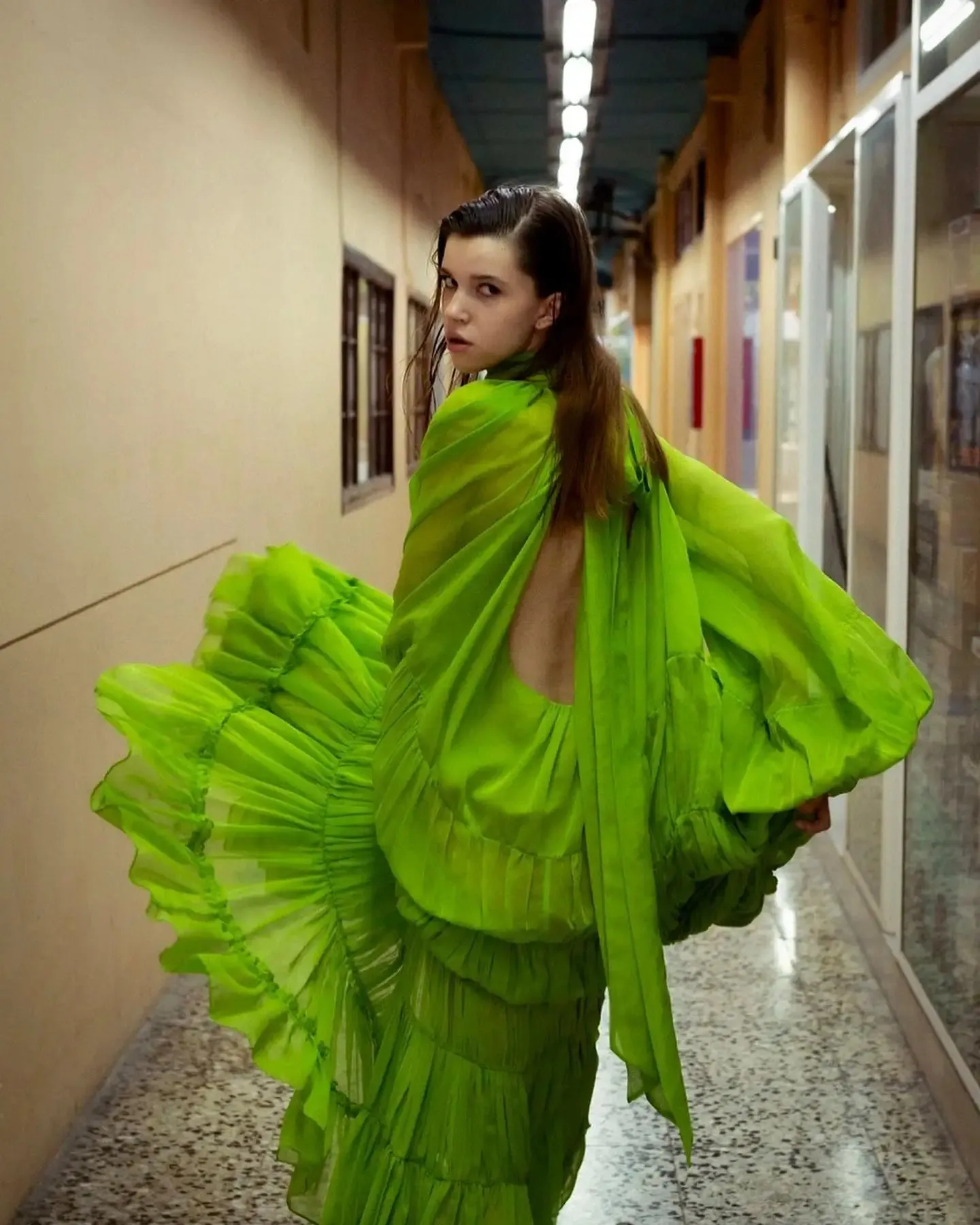 Vevesc Fashion Light Green Puff Sleeves Long Chiffon Women Maxi Dresses Open Black High Collar Big Bow A-line Female Maxi Gowns