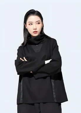 Women's Techwear Black Turtleneck Sweatshirt