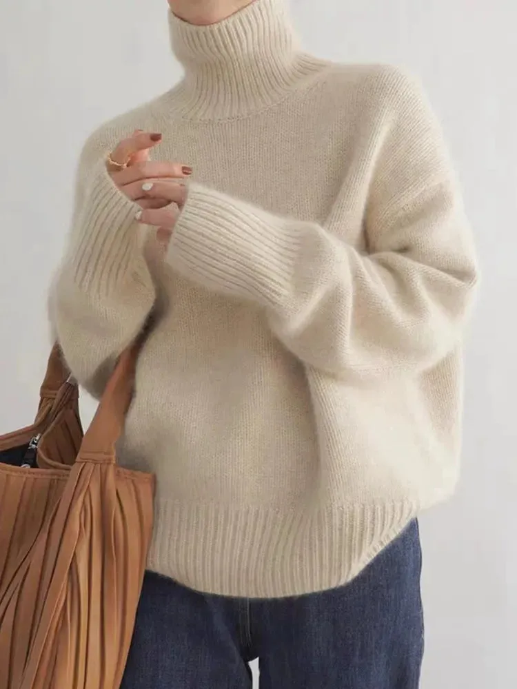 Zoe I Modern Turtleneck Jumper